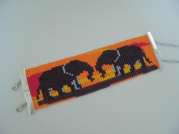Armband Elephants at sunset 3
