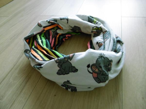 Loopschal mit Elefanten und neonfarbenen Streifen