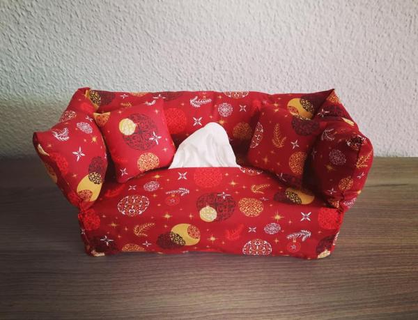 Kleenex Sofa Xmas