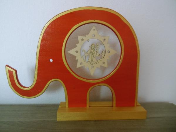 Elefant Rot mit Nikolaus-Anhänger
